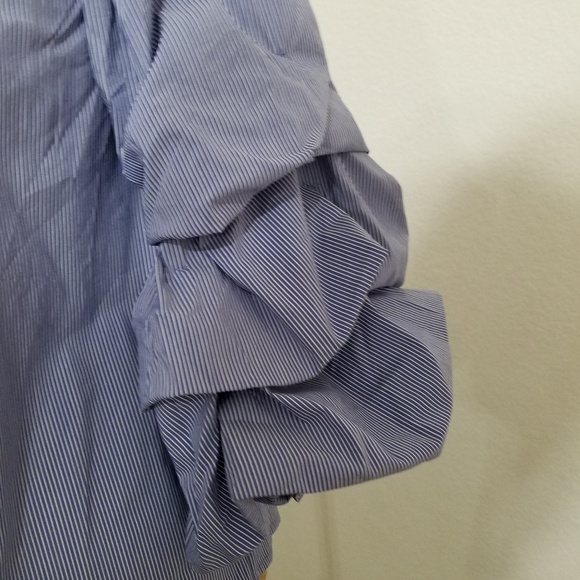 Blue and white 3 tier puffy sleeve top tunic stretchy neckline S/M boho 70s vibe - Picture 2 of 6